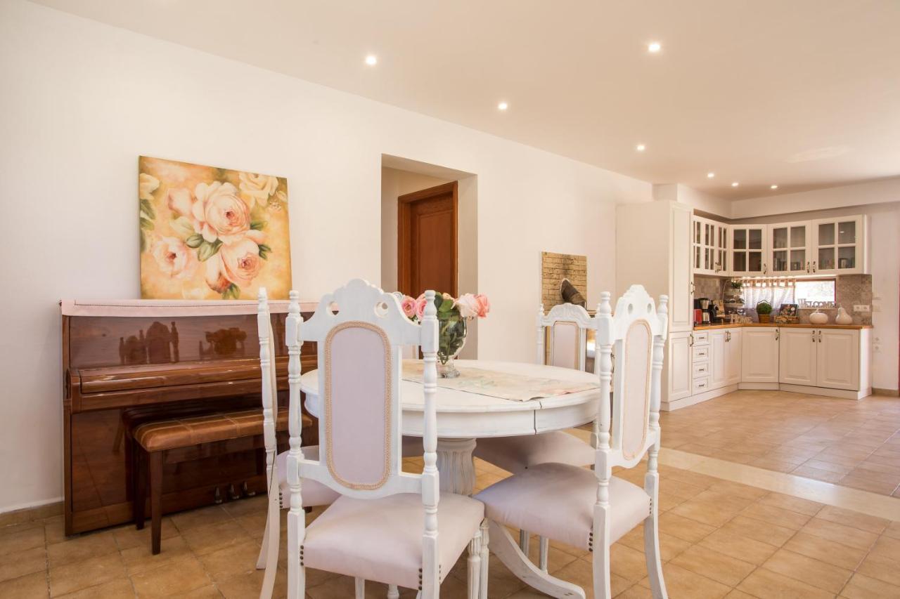 Emarmene Home With Private Pool Near Rhodes Town & Airport Koskinou  외부 사진