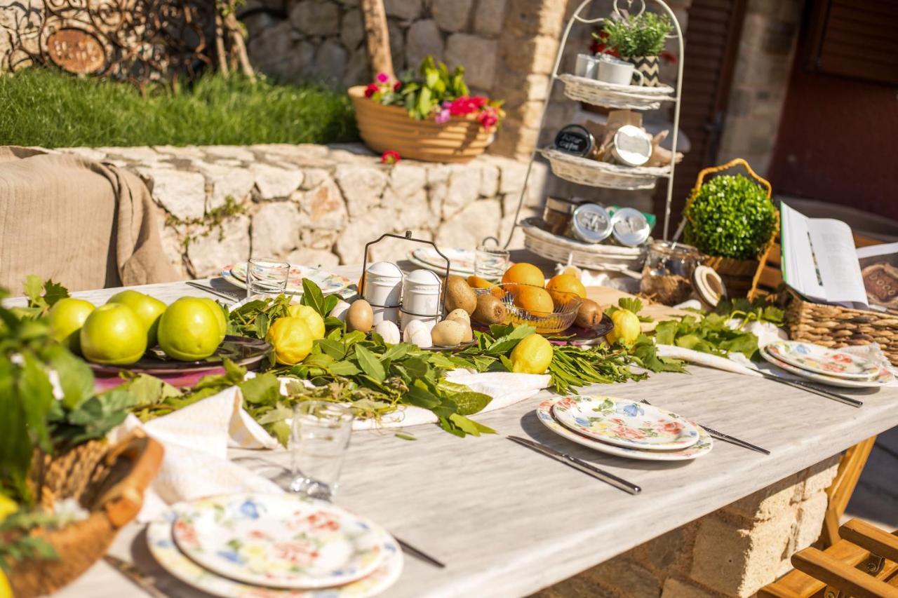 Emarmene Home With Private Pool Near Rhodes Town & Airport Koskinou  외부 사진